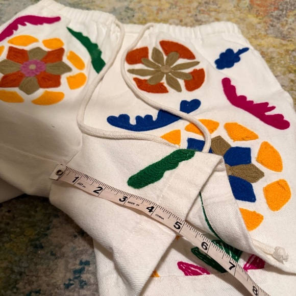 New Zara Mens White Embroidered Floral Shorts SET size S - Picture 7 of 11